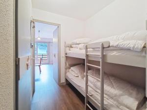 Portes Du Soleil PSA47 TELECABINE & MOUNTAIN 4 Per