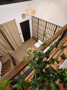 Zenwood Loft - Japandi Living Near Picnic Grove