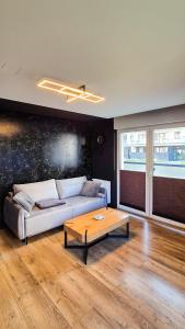 Pod 27- Klimatyzacja,wanna z hydromasażem,garaż