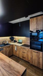 Pod 27- Klimatyzacja,wanna z hydromasażem,garaż