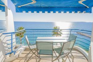 Bord de mer- Plage -Antibes Juan