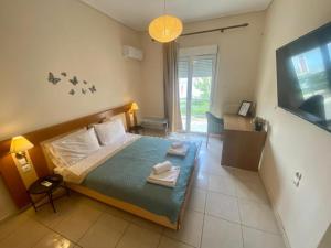 Le Chris Central Apartments