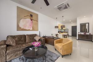 Villa Tane Private Pool Near Nai Harn Beach