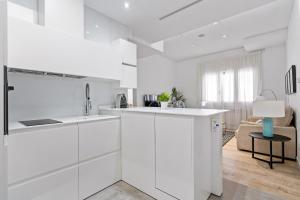 Parliament View Apartamento de Gran Lujo 6 Pax en Las Cortes