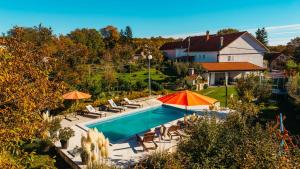 Holiday house Mia with pool