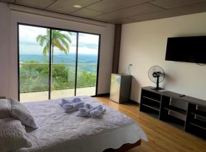 Guayupes Hotel de Aventura