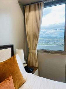 Serene Luxury Studio Quezon City by Jorel