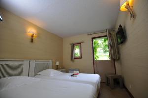 Hotels Le Cap Hornu : photos des chambres