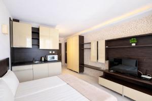 Harmony Suites 2 Private Studio 219