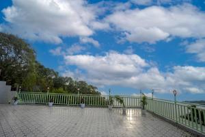 Kasauli Cabin I Villa with Pool and Live Barbeque