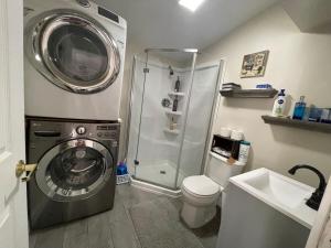 Cheerful two bedroom bungalow near Mountain Creek