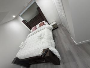 Brand New 1 Bedroom Basement Suite in Southwest
