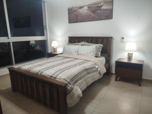 Royal palm Nueva Gorgona