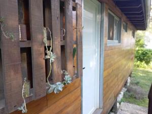 Cabañas Piedras del Xanaes, colindantes al río