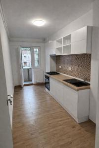 Ultracentral Modern Apartment Toma Caragiu, Ploiesti