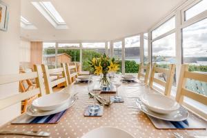 3 Bed in Broad Haven oc-w27772