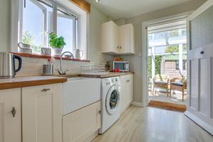 3 Bed in Tenterden oc-tn555