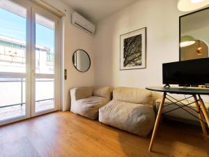 La Meneghina - The Urban Nest