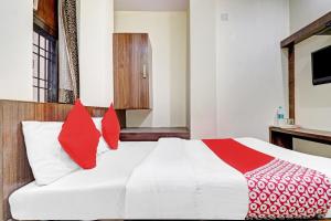 Hotel O Vintage Inn New Delhi railway station