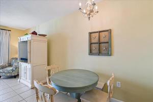 Seychelles 602 by Emerald Coast Retreats