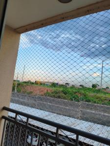 APARTAMENTO COM AR NA SALA e QUARTOS