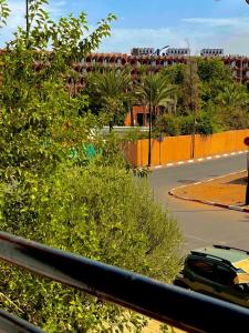 Caprice Royal Luxury Apartment with Pool