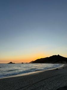 5-minute walk to the beach - Recreio dos Bandeirantes