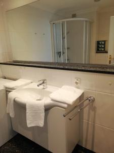 Blanker Hans, App 81