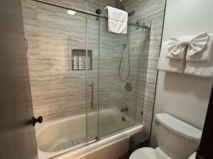 Adventure by Day Cozy Nights Family Alpine Condo