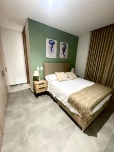 apartamento a 1 cuadra de la playa piso 21