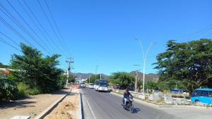 Cómodo apartaestudio con piscina y cerca a la playa!