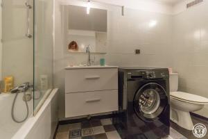 Toulouse centre: T2 bis dans immeuble historique