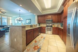 Phoenix Gulf Shores 1602