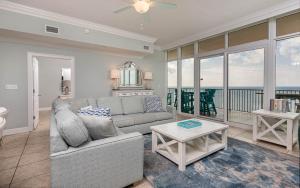 Phoenix Gulf Shores 2001