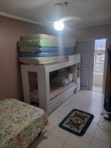 Apto frente à praia guilhermina - até 6 pessoas