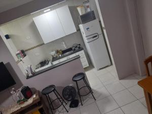 Apto frente à praia guilhermina - até 6 pessoas