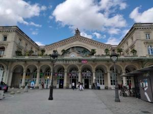 Superbe studio porte saint Martin