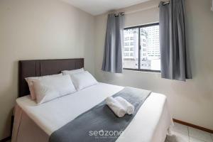 Apto c Churrasqueira a 350m da Praia ILH0503