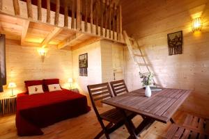 Chalets Les Cabanes des Benauges : photos des chambres