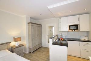 Dr-Roß-Straße 25, App 13