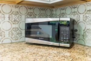 Manor creek Vacation Getaway Navy Family House