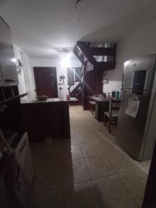 Casa Compartilhada! Responsável no local