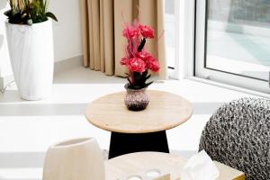 Dubai Frame & Skyline View 2BR - Rooftop Pool