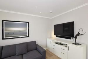 Friesenhaus Gaadt, HS2