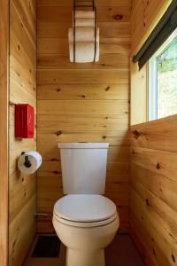 Postcard Cabins Asheboro, Outdoor Collection by Marriott Bonvoy