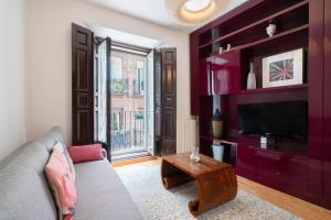 Sunny Lavapies Bright & Central Oasis