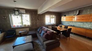 stylish apartment in the wider center