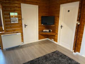 Log Cabin in Beautiful Snowdonia