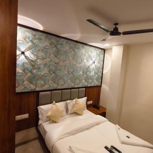 Hotel Shaurya Inn Lodging