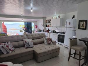 Linda casa à beira-mar